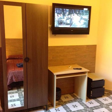 Ottimista Hotel Roma Phòng bức ảnh