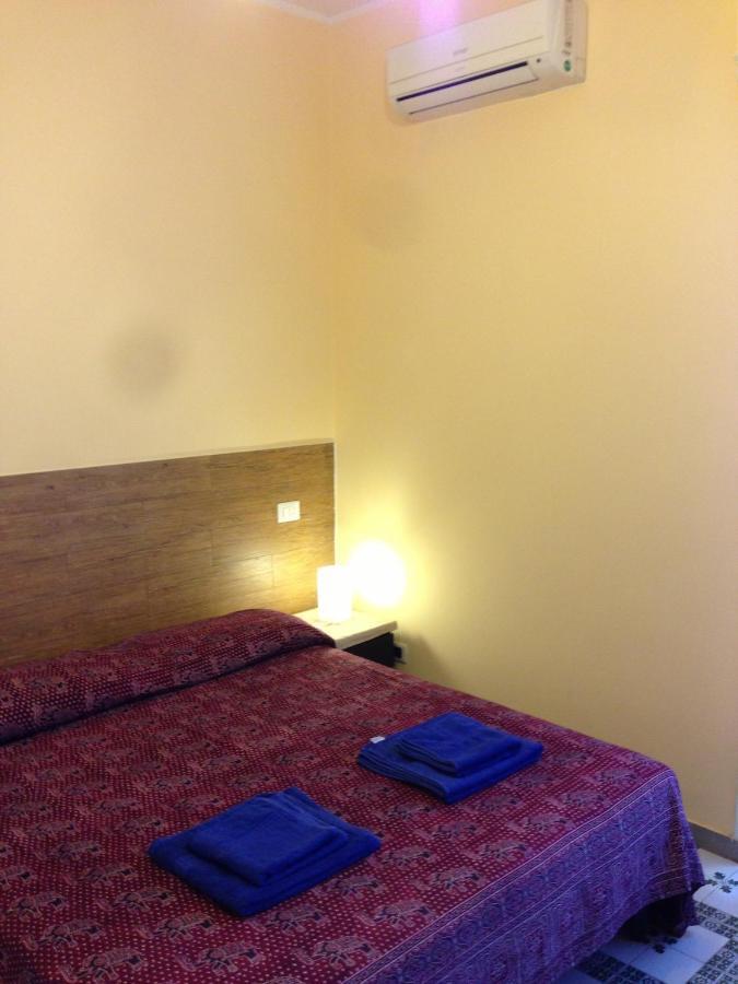 Ottimista Hotel Roma Phòng bức ảnh